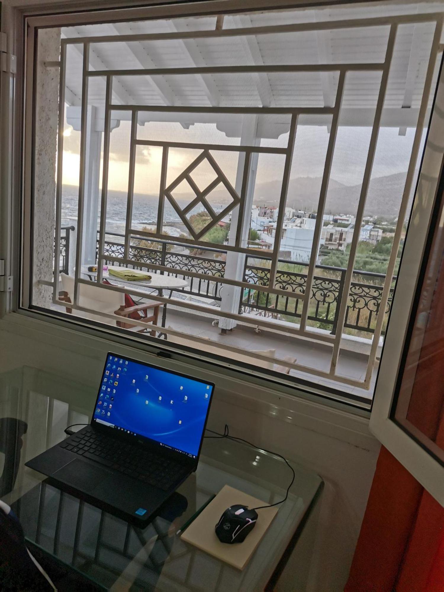 Stratos Sunset House Lejlighed Koutsourás Eksteriør billede